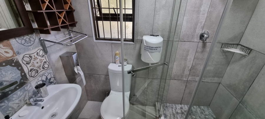 5 Bedroom Property for Sale in Dan Pienaar Free State